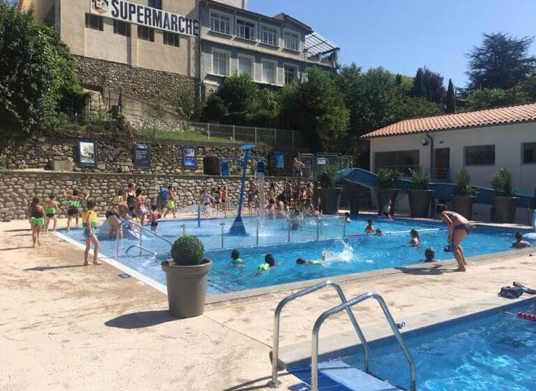 PISCINE MUNICIPALE