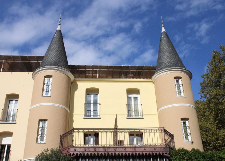 APPART’HOTEL CASTEL EMERAUDE