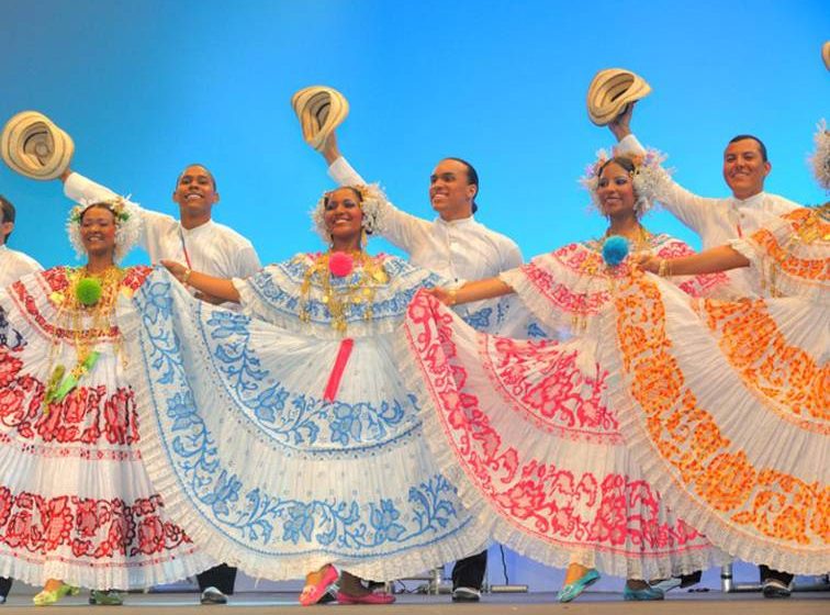 FESTIVAL DANSES ET MUSIQUES DU MONDE D’AMELIE-LES-BAINS