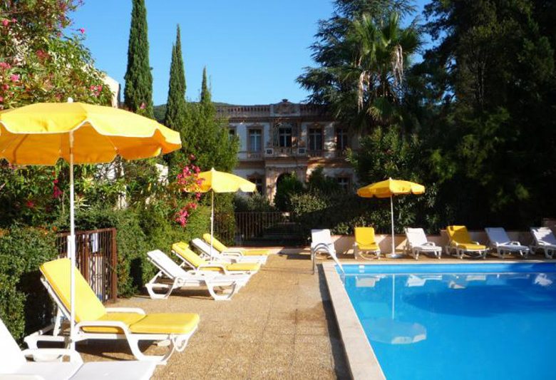 HOTEL LE ROUSSILLON