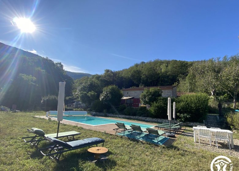 LES DEUX SOURCES – CAPUCINE